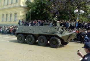 28 BTR 60索非亚2009