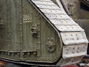Arrival of the MARK IV of the Bovington Tank Museum