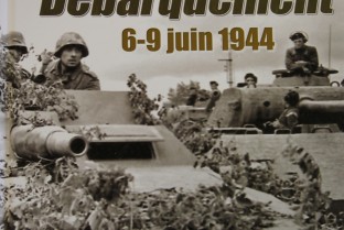Die Panzer stehen vor der Landung 6-9 Juni 1944